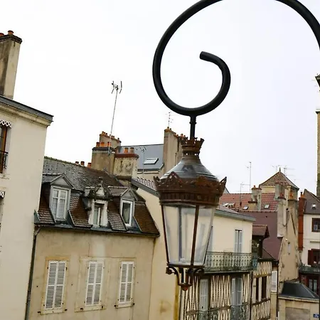 Le St Nicolas, Au Coeur Du Centre Historique Ντιζόν
